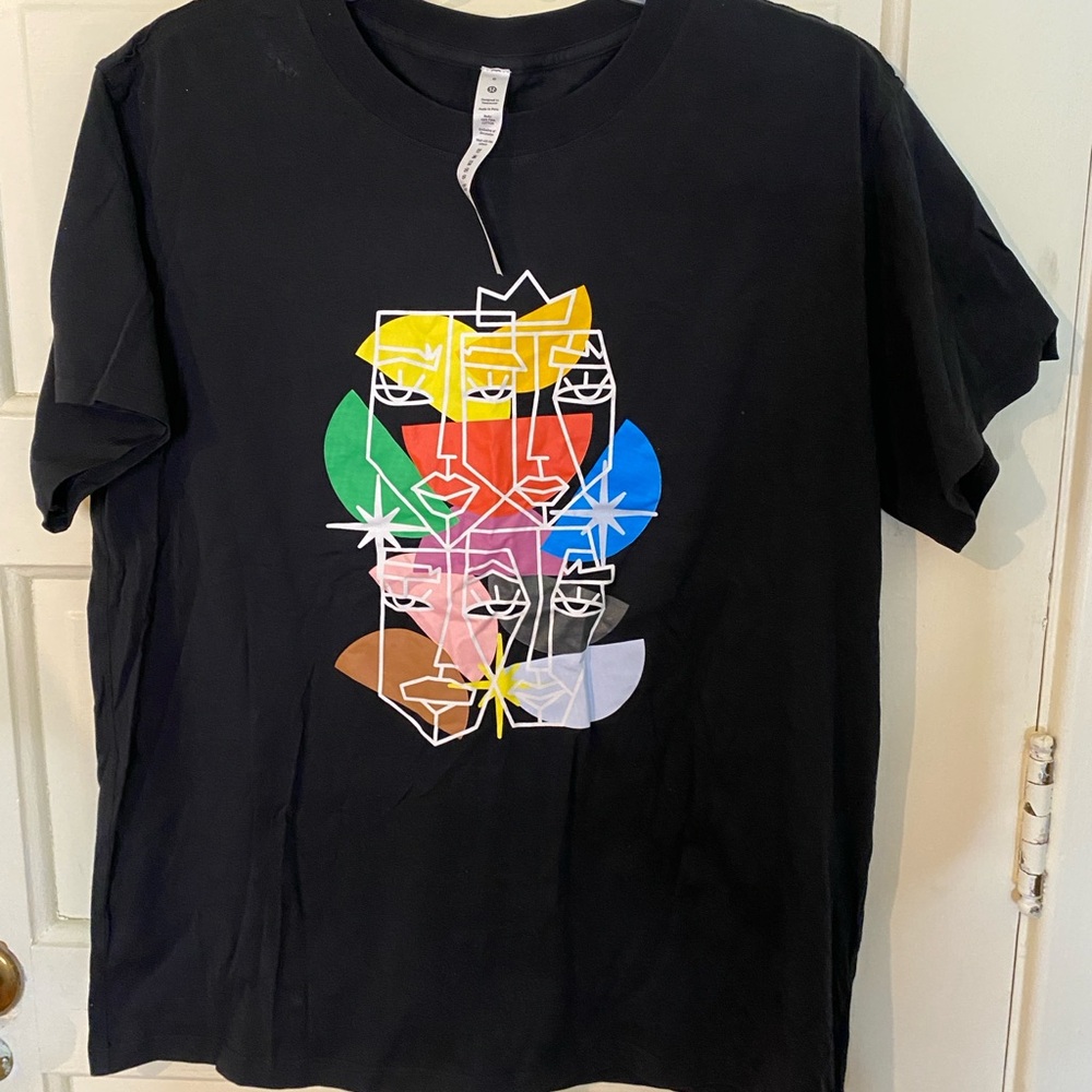 Lululemon Shirt Adult size 8 Cotton Pride Short Sleeve Graphic Tee